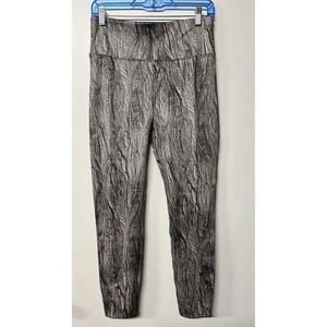 Legging Womens Medium Yoga Pants Athleisure Camo Nature Outdoor